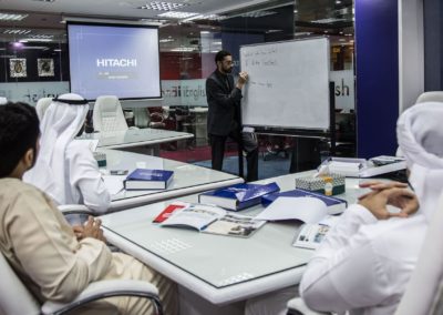 أفضل معهد انجليزي في دبي The best English institute in Dubai